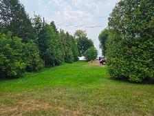 BAINSVILLE, ON -  CLOSE QUEBEC BORDER - Photo 4