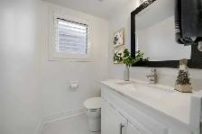 Spacious Furnished Room Available in a Beautiful Detached Home - Photo 2