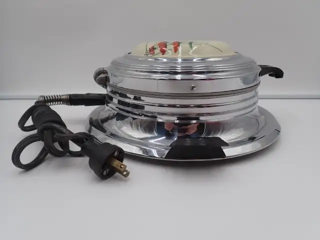 Royal Rochester Red Poppy Waffle Iron