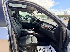 2011 BMW X5 50i - Photo 8
