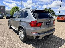 2011 BMW X5 50i - Photo 15