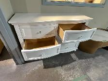 White 6 drawer dresser - Photo 2