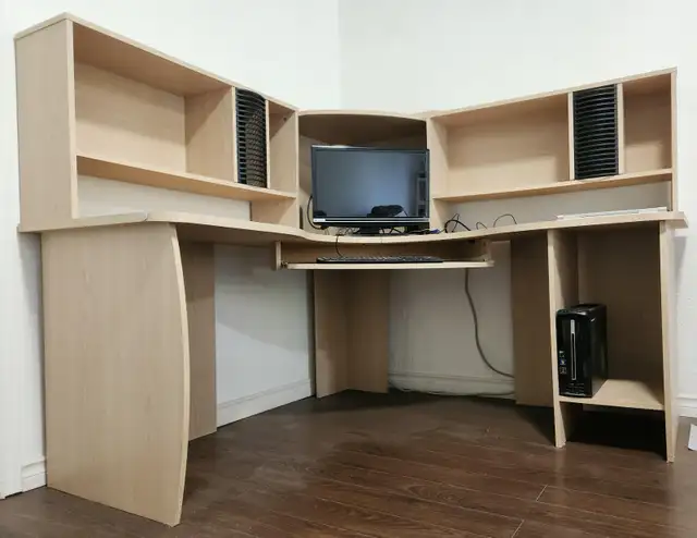 Computer Table