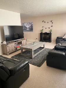 All inclusive master bedroom rm in Holyrood @775/month or 350/wk - Photo 5