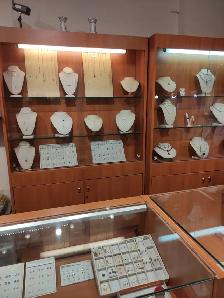 SHOWCASES, JEWELLERY SAFES & WALL CABINETS FOR SALE - Photo 4