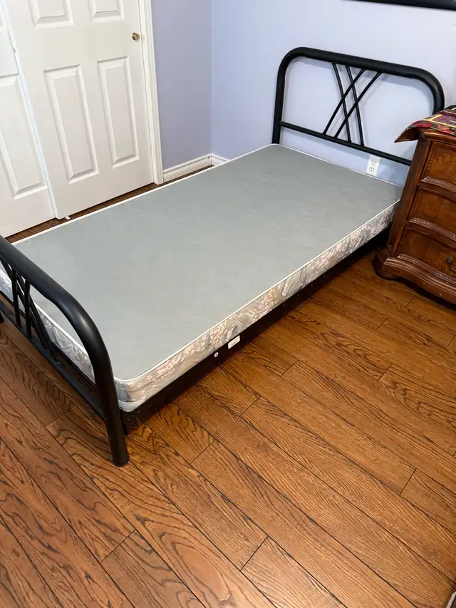 twin beds