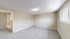 SPACIOUS THREE BEDROOM TOWNHOME BY HOSPITAL - Photo 19