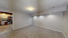 SPACIOUS THREE BEDROOM TOWNHOME BY HOSPITAL - Photo 22
