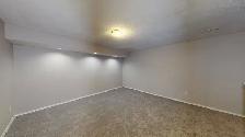 SPACIOUS THREE BEDROOM TOWNHOME BY HOSPITAL - Photo 24