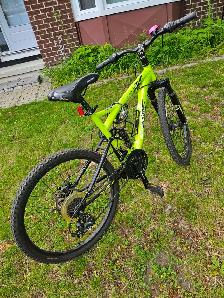 Schwinn 20" bike in good condition, Kanata - Photo 6