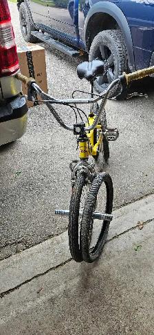 HotRock BMX - Photo 2