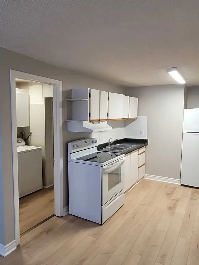 CHELMSFORD 2 BEDROOM APARTMENT