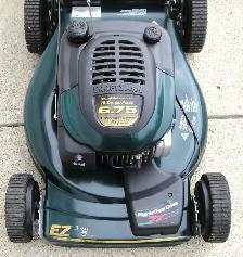 CRAFTSMAN SELF PROPELLED GAS LAWNMOWER - Photo 4