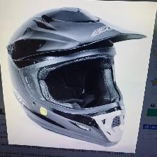 ZOX RUSH JR. HELMET YOUTH MEDIUM ( up to 12 or 14 ? )AS PICTURE