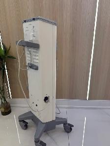 Thermage RF System | 100,000 Shots Remaining | Excellent - Photo 2