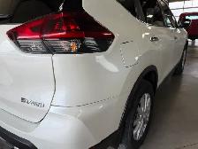 2018 Nissan Rogue SV / AWD / Low-Local Kms. / Finance - Photo 31