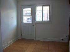 4 1/2 APT - St-Leonard (in a TRIPLEX) - Photo 7