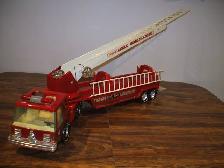 RED FIRE TRUCK - Photo 2