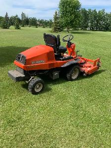 Kubota lawn tractor - Photo 5