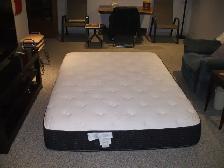 QUEEN SIZE MATTRESS
