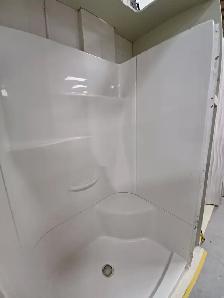 Shower Unit - Photo 3