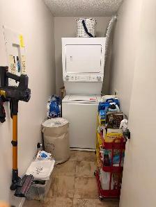 Bright, All-Inclusive 1 Bedroom   Large Den Condo - Photo 6