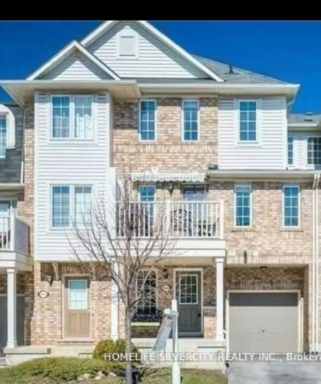 3 Bed 2 washrooms House for rent ian Oakville