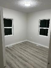 164 Holway Street-top floor - Photo 6