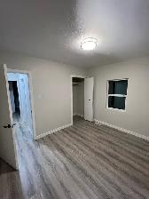 164 Holway Street-top floor - Photo 7