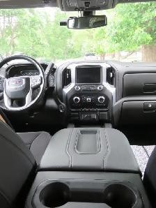 2021 GMC Sierra 1500 SLT Crew Cab 4x4 - premium upgrades - Photo 6