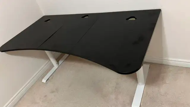 Desk --$90,