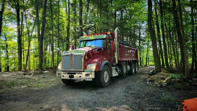 Hiring Dump Truck Drivers