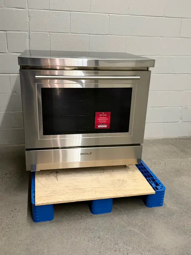 2025 Wolf 36' Cuisinière a induction IR36550/S/T