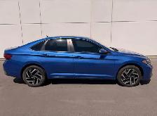 2022 Volkswagen Jetta - Photo 2