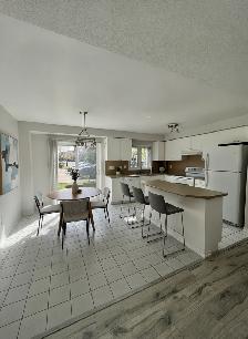 Room in House for Rent by WinstonChurchill & Hwy403 in ErinMills - Photo 9