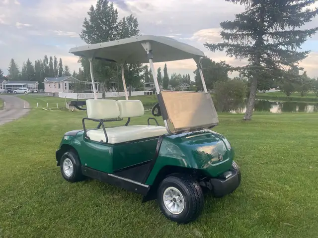 Yamaha 48v golf cart New Batteries!