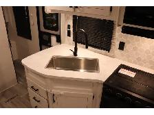 2024 Highland Ridge RV Open Range 28 BHS, STILL AS NEW, SPOTLESS - Photo 23