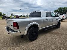 2017 Ram 3500 Mega Cab 4X4 Laramie 6.7L - Rebuilt Title - Photo 4