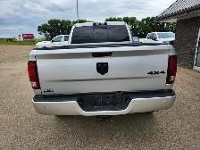 2017 Ram 3500 Mega Cab 4X4 Laramie 6.7L - Rebuilt Title - Photo 6