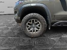 2024 Chevrolet Colorado - Photo 9