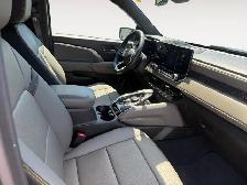2024 Chevrolet Colorado - Photo 18