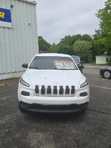 2016 jeep Cherokee sport. - Photo 3