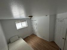 Chambre à louer Dispo 1 Aout MEUBLÉ HYDRO CHAUFFÉ WIFI - Photo 2