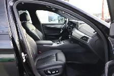 2019 BMW 5-Series - Photo 14