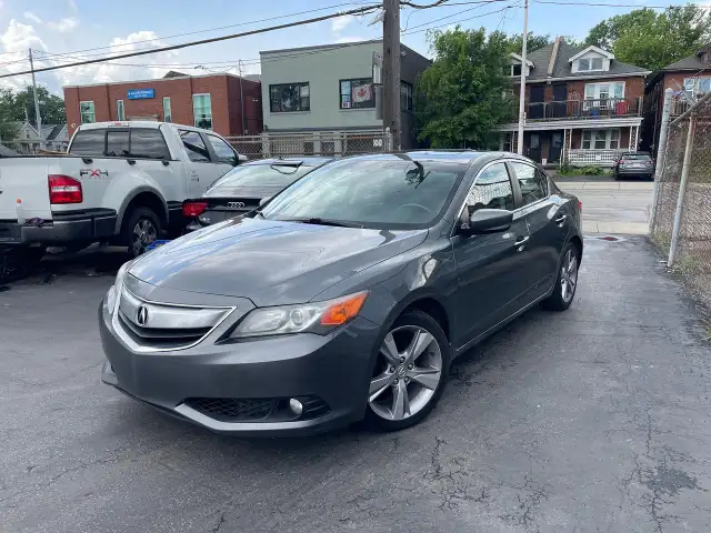 2014 Acura ILX Tech Pkg SUNROOF, BACKUP CAM, HEATED SEATS, NAV