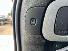 2015 Jeep Cherokee 4WD Trailhawk | Command Start | Power Tailgat - Photo 36