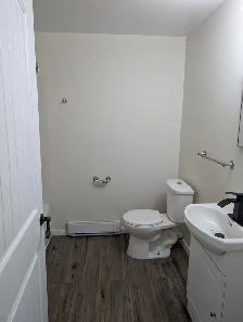 2 BR Apartment Available in Middleton ($1000/month   utilities) - Photo 6
