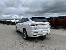 2022 Buick Enclave Avenir 7 Passenger | Cooled Seats | One Owner - Photo 3