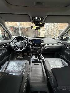 2017 Honda Pilot Touring - Photo 5