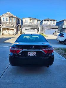 2017 Toyota Camry XLE in Great Condition - Photo 6